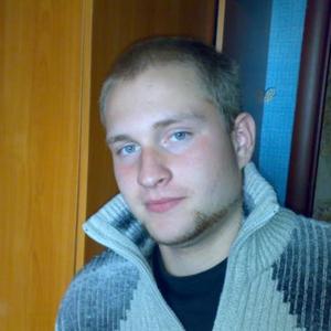Парни в Абакане: Вячеслав, 33 - ищет девушку из Абакана
