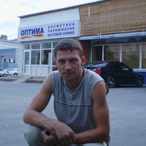 Парни в Сургуте (Ханты-Мансийский АО): Виталий, 40 - ищет девушку из Сургута (Ханты-Мансийский АО)