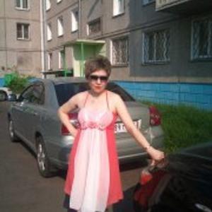 Девушки в Ангарске: Олюшка, 51 - ищет парня из Ангарска