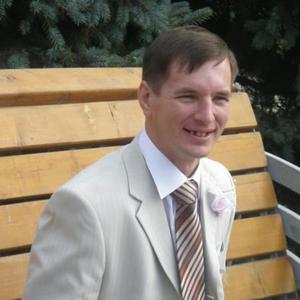 Парни в Новокузнецке: Александр, 44 - ищет девушку из Новокузнецка