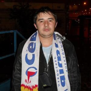 Парни в Череповце: Евгений, 42 - ищет девушку из Череповца