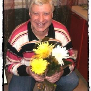 Парни в Нижний Новгороде: Андрей, 57 - ищет девушку из Нижний Новгорода