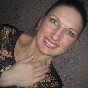 Оксана, 48 лет, Гатчина