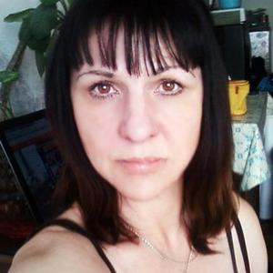 Девушки в Прокопьевске: Лариса, 48 - ищет парня из Прокопьевска