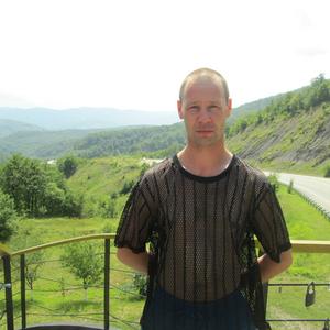 Парни в Нижневартовске: Денис, 43 - ищет девушку из Нижневартовска