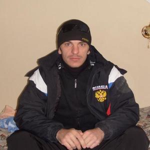 Парни в Барнауле (Алтайский край): Ворон, 42 - ищет девушку из Барнаула (Алтайский край)