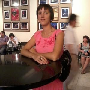 Девушки в Тольятти: Вера, 41 - ищет парня из Тольятти