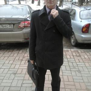 Парни в Череповце: Артём , 36 - ищет девушку из Череповца