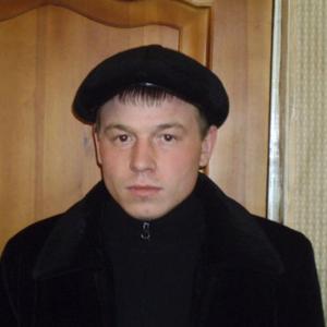 Парни в Байкальске: Илья, 35 - ищет девушку из Байкальска