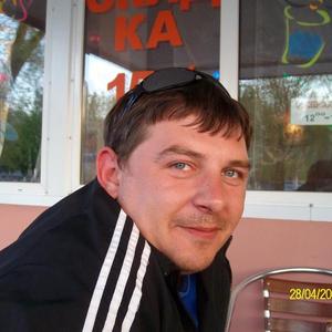 Парни в Волгограде: Михаил, 45 - ищет девушку из Волгограда