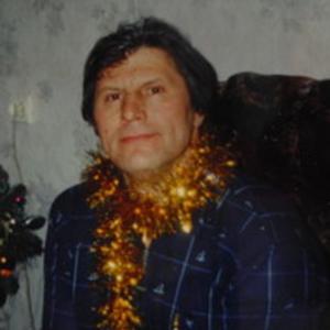 Парни в Челябинске: Александр, 67 - ищет девушку из Челябинска