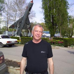 Парни в Краснодаре (Краснодарский край): Сергей, 62 - ищет девушку из Краснодара (Краснодарский край)