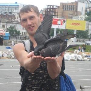 Парни в Владивостоке: Сергей, 44 - ищет девушку из Владивостока