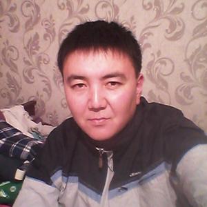 Парни в Кызыле: Алмаз Ибраев, 41 - ищет девушку из Кызыла