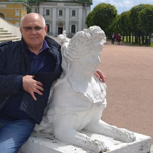 Анатолий, 77 лет, Москва