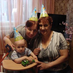 Девушки в Ульяновске: Лариса, 45 - ищет парня из Ульяновска