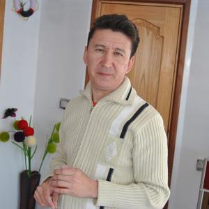 Марек Бахметьев, 46 лет, Уфа