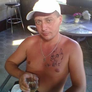 Парни в Кинели: Дмитрий, 50 - ищет девушку из Кинели