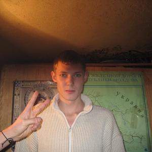 Егор, 32 года, Калуга