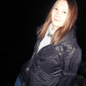 Девушки в Челябинске: Лилия, 32 - ищет парня из Челябинска