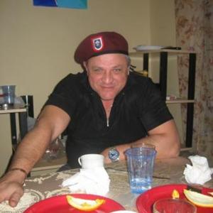 Igor, 62 года, Москва