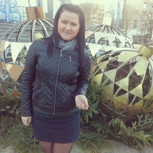 Девушки в Краснодаре (Краснодарский край): Кристина, 31 - ищет парня из Краснодара (Краснодарский край)
