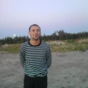 Парни в Сургуте (Ханты-Мансийский АО): Денис, 43 - ищет девушку из Сургута (Ханты-Мансийский АО)