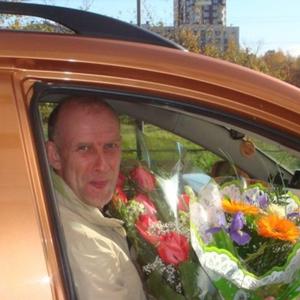 Игорь, 64 года, Омск