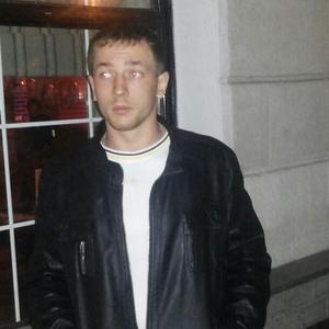 Парни в Кореновске: Кирилл, 32 - ищет девушку из Кореновска