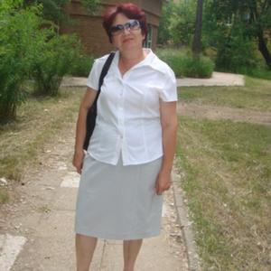 Девушки в Ангарске: Татьяна, 69 - ищет парня из Ангарска
