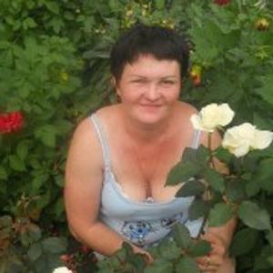 Девушки в Стрежевом: Татьяна , 43 - ищет парня из Стрежевого