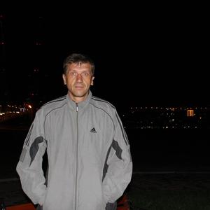 Александр, 54 года, Владивосток