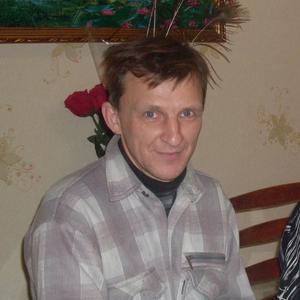 Парни в Мурманске: Александр, 51 - ищет девушку из Мурманска