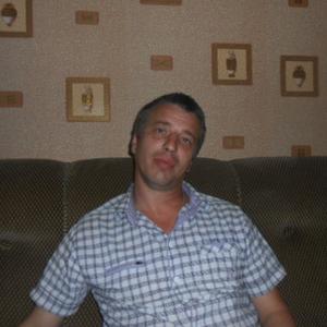 Валерий, 48 лет, Астрахань