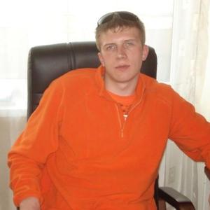 Парни в Петропавловске-Камчатском: Александр, 34 - ищет девушку из Петропавловска-Камчатского