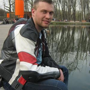 Дмитрий, 39 лет, Красногорск