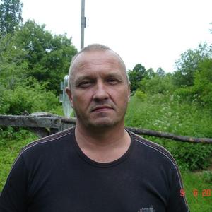 Андрей, 62 года, Санкт-Петербург