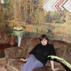 Девушки в Казани (Татарстан): Лилия, 53 - ищет парня из Казани (Татарстан)