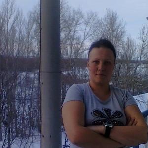 Девушки в Омске: Any, 40 - ищет парня из Омска