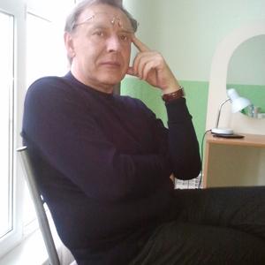 Артём, 64 года, Краснодар