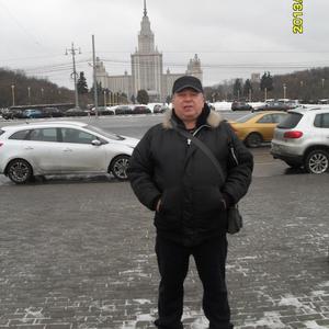 Парни в Великий Новгороде: Сергей, 62 - ищет девушку из Великий Новгорода