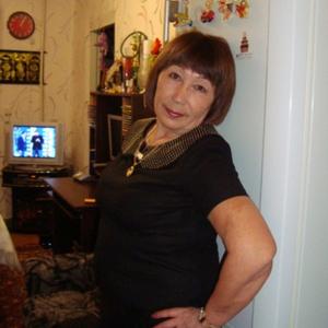 Девушки в Тобольске: Галина Абдыкова, 63 - ищет парня из Тобольска