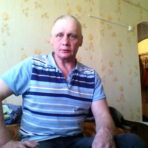 Парни в Новомальтинске: Петр Барабош, 63 - ищет девушку из Новомальтинска