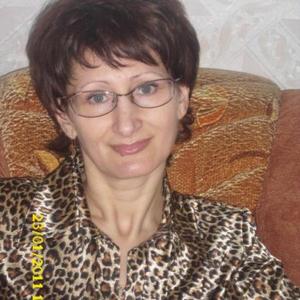Девушки в Омске: Оксана, 54 - ищет парня из Омска