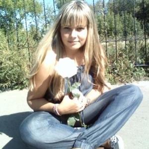 Девушки в Омске: Юлия, 33 - ищет парня из Омска