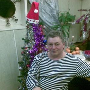 Парни в Петропавловске-Камчатском: Геннадий, 62 - ищет девушку из Петропавловска-Камчатского