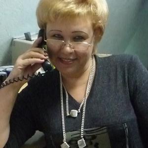 Девушки в Обнинске: Иришка, 59 - ищет парня из Обнинска
