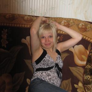 Девушки в Перми: Ирина, 33 - ищет парня из Перми