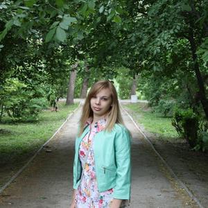 Девушки в Екатеринбурге: Анна, 29 - ищет парня из Екатеринбурга