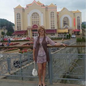 Девушки в Пятигорске: Марина, 54 - ищет парня из Пятигорска